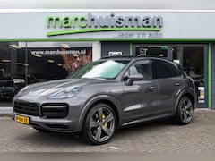 Porsche Cayenne - 3.0 E-Hybrid / PANODAK / AKRAPOVIC / SP. DESIGN / SP. CHRONO