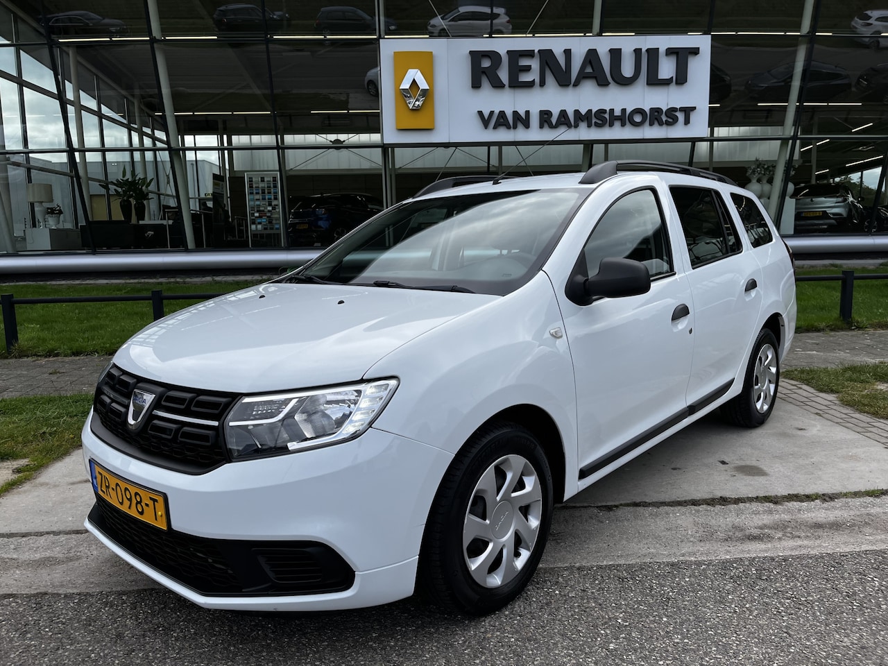 Dacia Logan MCV - 0.9 TCe Ambiance / Airco / Bluetooth / Radio / Elek Ramen V / - AutoWereld.nl