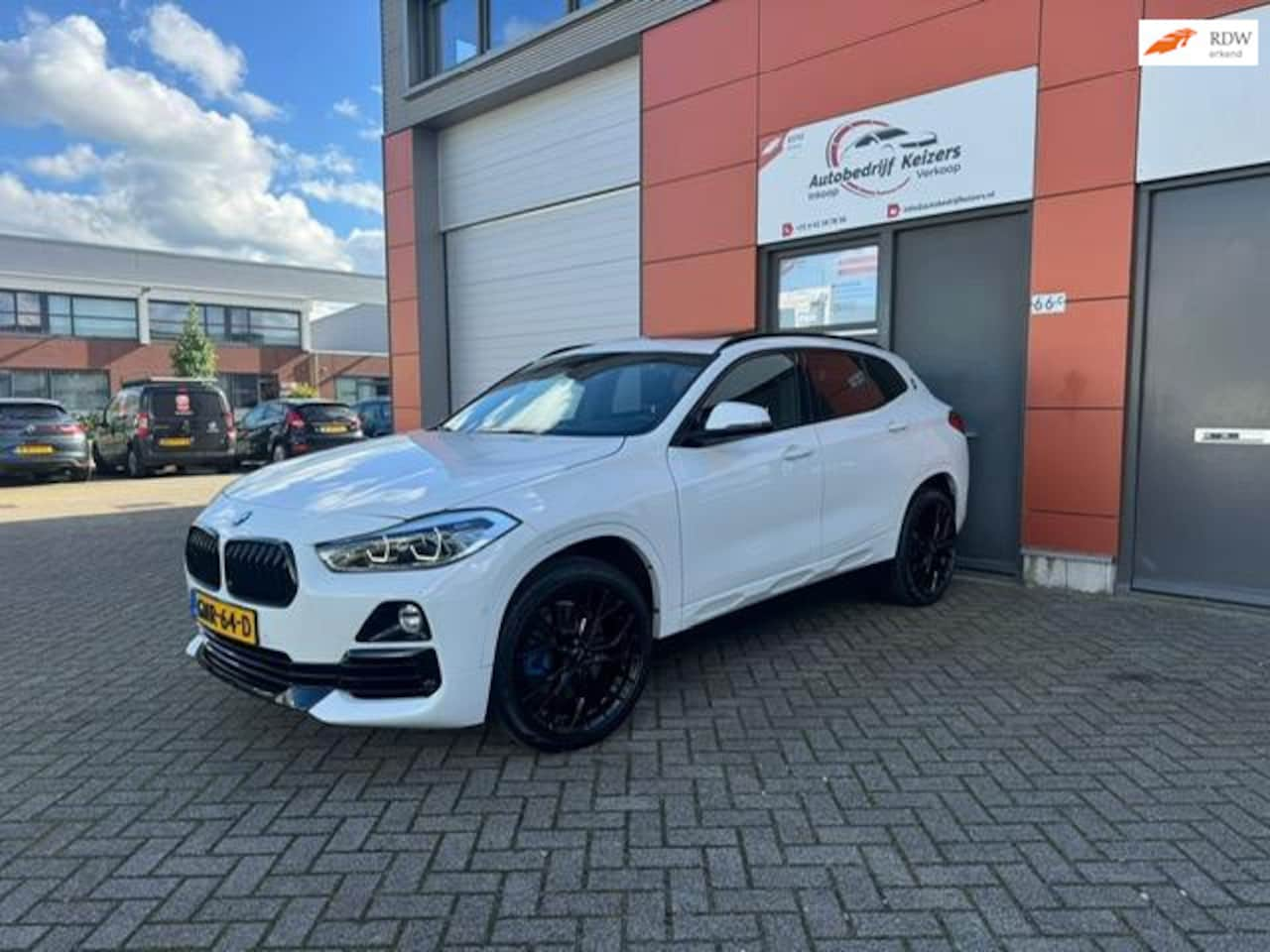 BMW X2 - SDrive20i High Executive M HARMAN/KARDON PANO CARPLAY - AutoWereld.nl