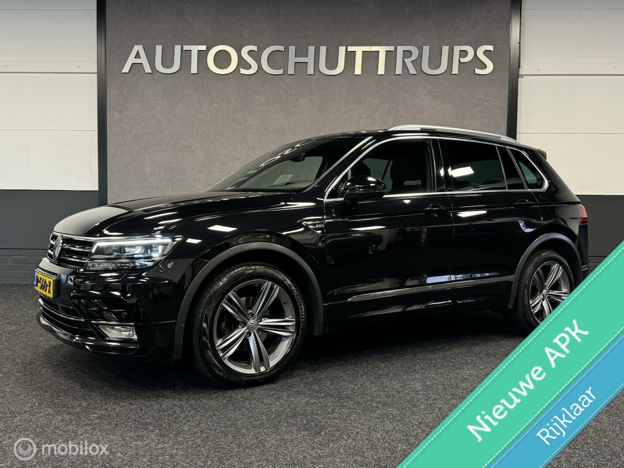 Volkswagen Tiguan - 1.4 TSI R-Line Highline AUTOM./PANO/HUD/NAP - AutoWereld.nl