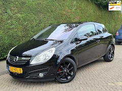 Opel Corsa - 1.4-16V Cosmo /SCHUIFDAK/CRUISE/CAMERA/PDC/RIJDTGOED/