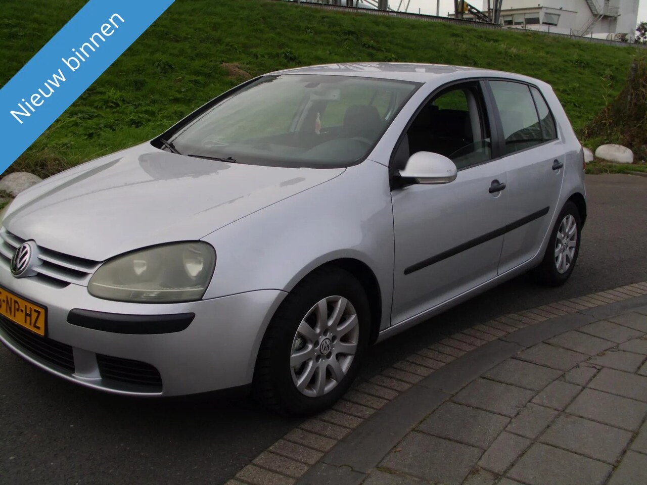 Volkswagen Golf - 1.6FSI MET AIRCO - AutoWereld.nl