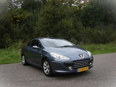 Peugeot 307 CC - 1.6-16V . Cabrio . Airco . Elec ramen en spiegels . LMV . enz