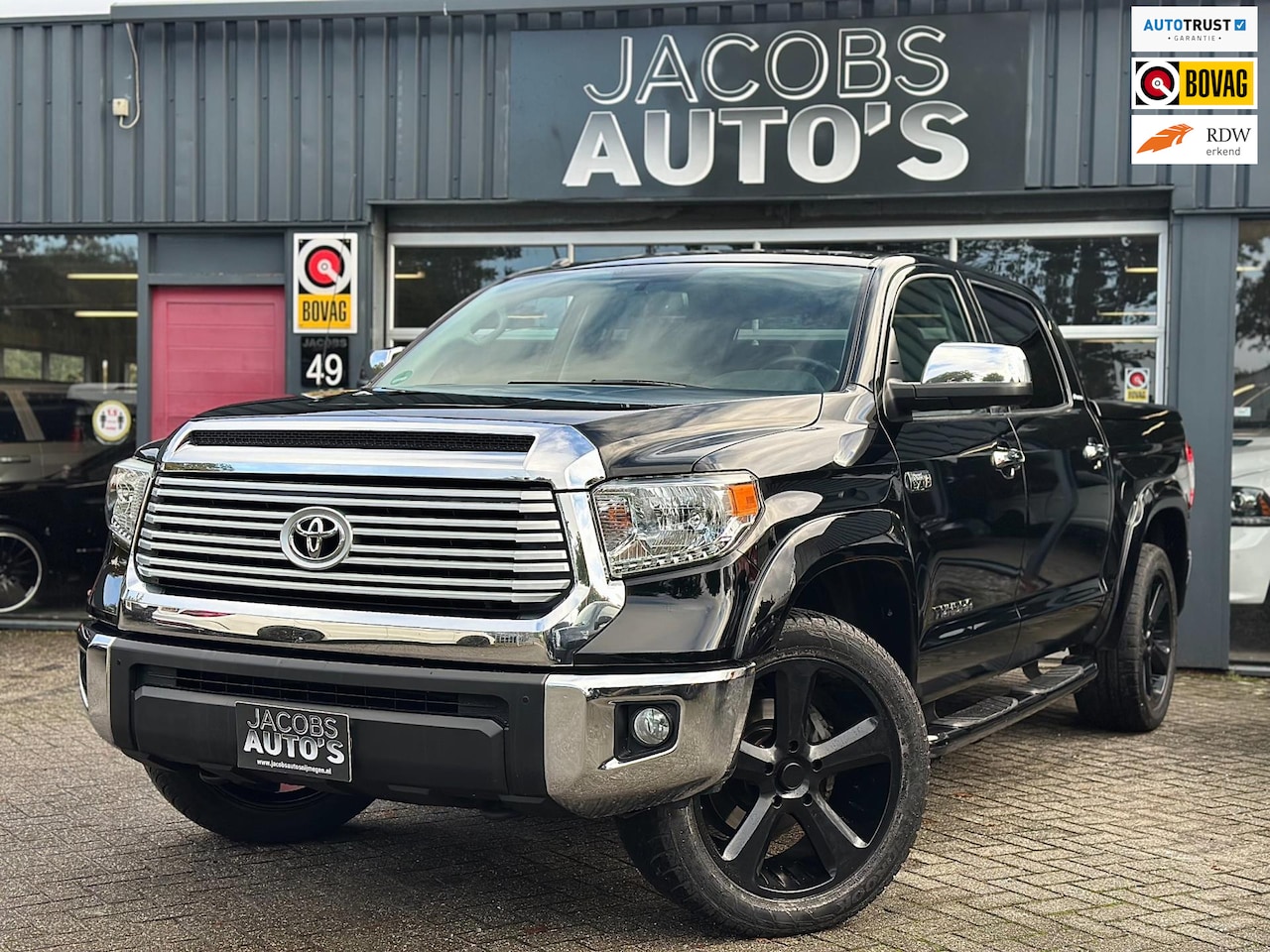 Toyota Tundra - 5.7 V8 Crewmax Limited - AutoWereld.nl