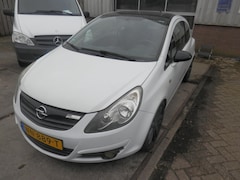 Opel Corsa - 1.4-16V Business airco geen riem maar keting