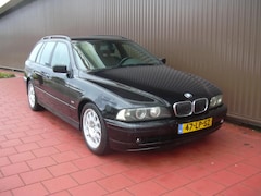 BMW 5-serie Touring - 520i Lifestyle Edition