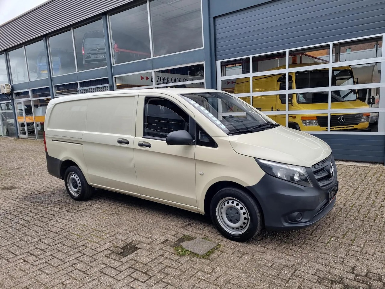 Mercedes-Benz Vito - 114 CDI L2/ Navi/ Elektr. Pakket - AutoWereld.nl