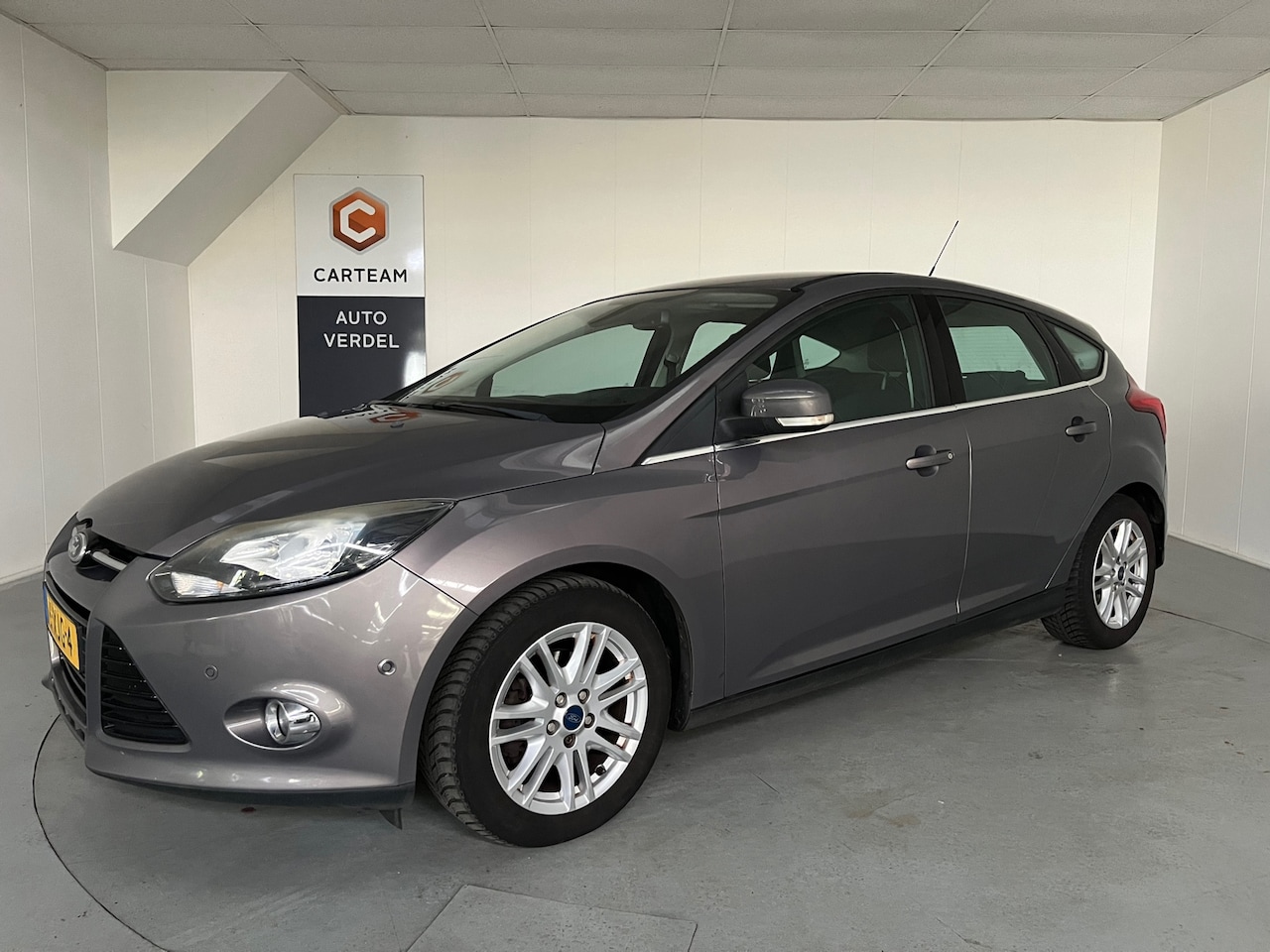 Ford Focus - 1.0 EcoBoost Lease Titanium Airco, LMV, Navigatie - AutoWereld.nl