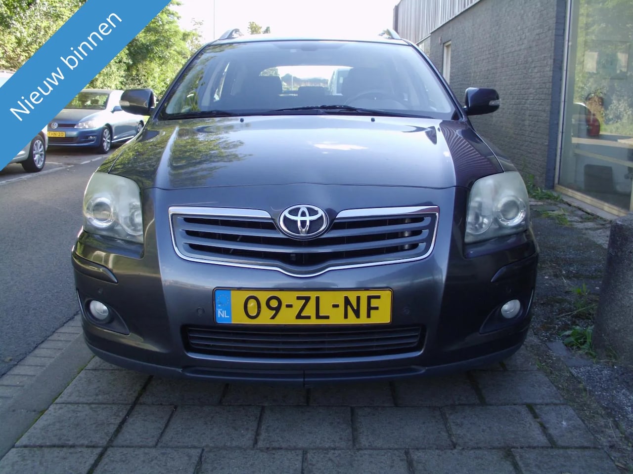 Toyota Avensis - TOYOTA 2.0 MET NAVI AIRCO 147PK - AutoWereld.nl