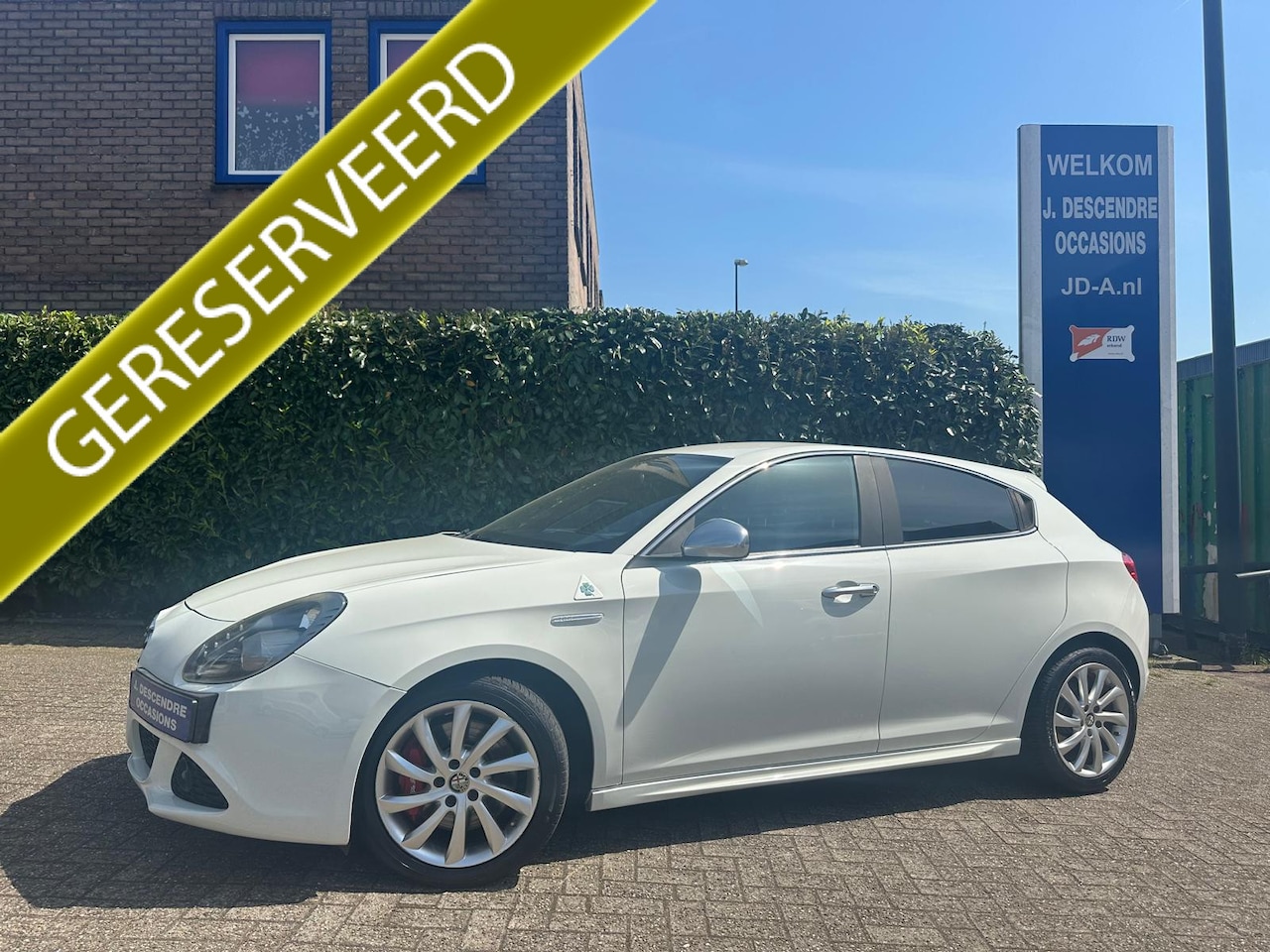 Alfa Romeo Giulietta - 1.7 TBi Quadrifoglio Verde Climate C, Cruise C, Lmv, Pdc!!!! ZATERDAG 12-10 ZIJN WIJ GEOPE - AutoWereld.nl