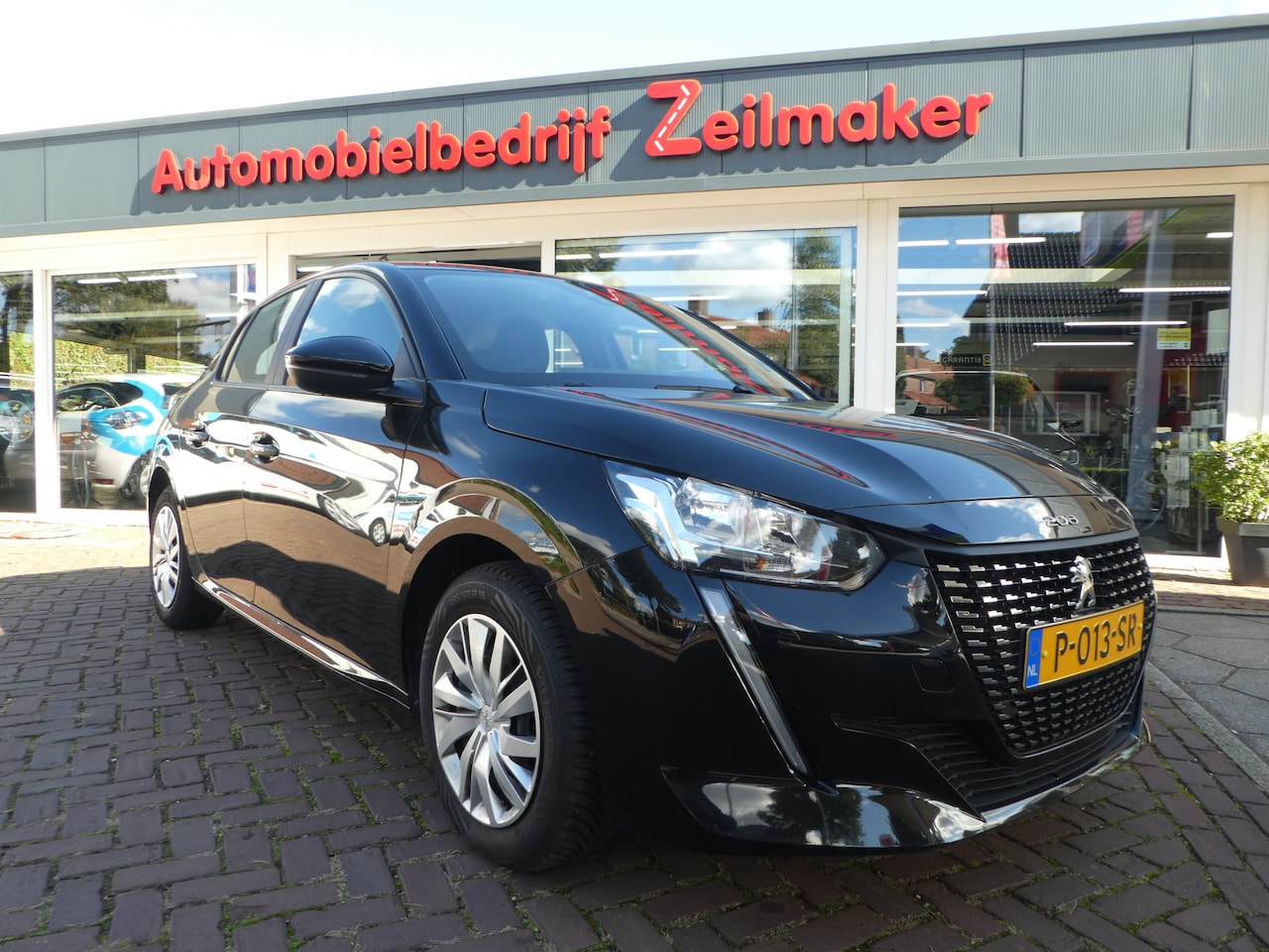 Peugeot 208 - 1.2 PureTech Active AIRCO, NAVI - AutoWereld.nl