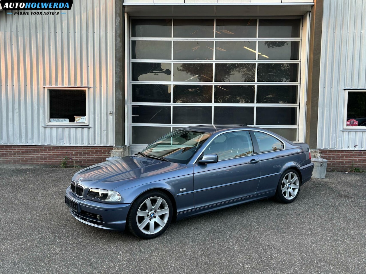 BMW 3-serie Coupé - 320Ci Executive | E46 | NL-auto|Stahlblau - AutoWereld.nl