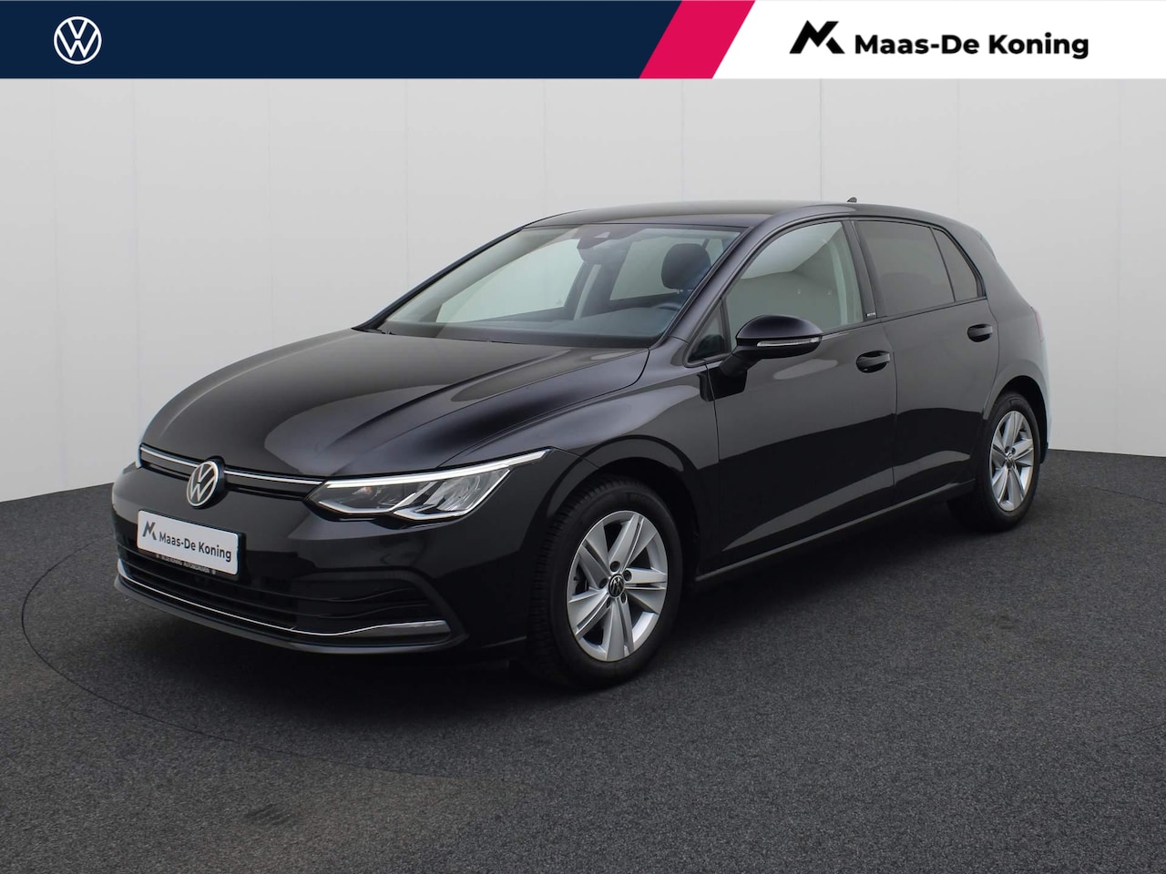 Volkswagen Golf - 1.5eTSI/150PK Active DSG · Navigatie · Parkeersensoren · Stoel-&stuurverwarming - AutoWereld.nl