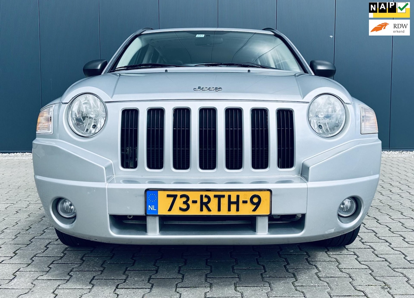 Jeep Compass - 2.4 Sport Airco Cruise Trekhaak 4WD - AutoWereld.nl