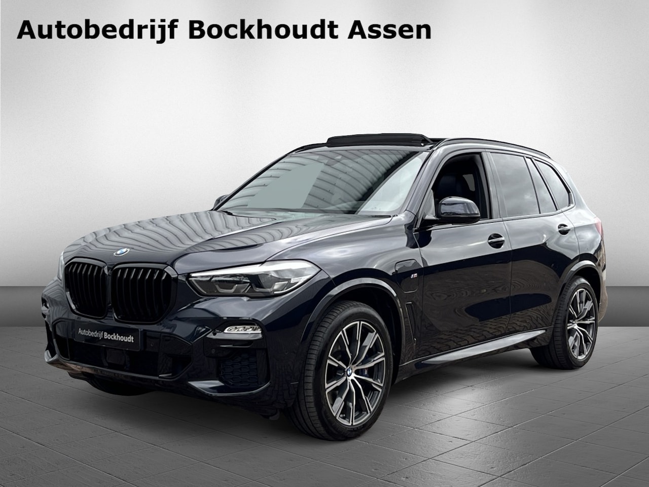 BMW X5 - xDrive45e High Executive M-Sport | Panorama Dak | Harman Kardon - AutoWereld.nl