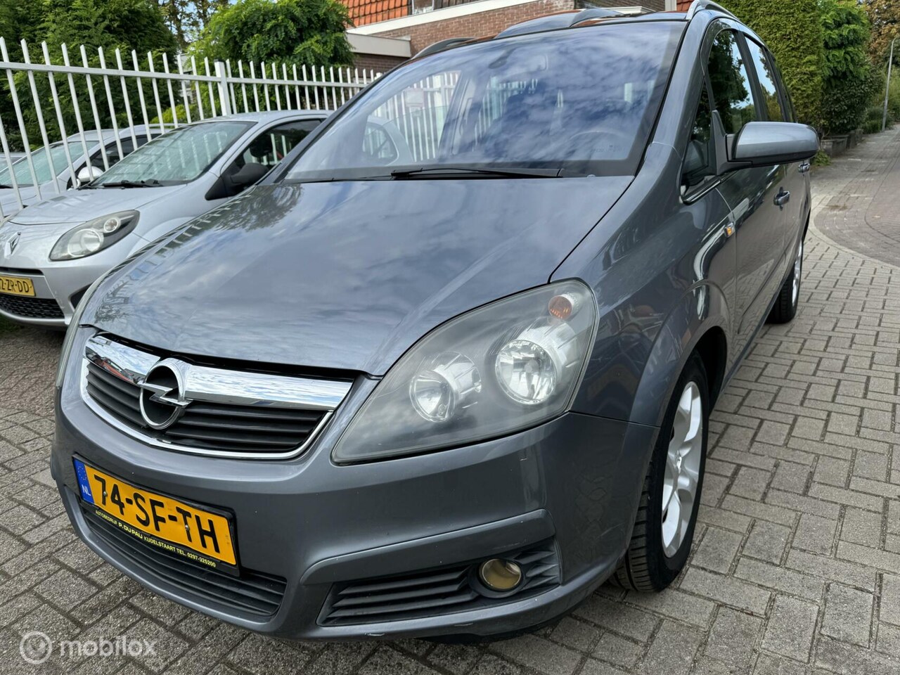 Opel Zafira - 2.2 Cosmo 2.2 Cosmo - AutoWereld.nl