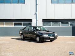 Peugeot 405 - 1.6 GR l Uniek l Lage km NAP l Eerste eigenaar