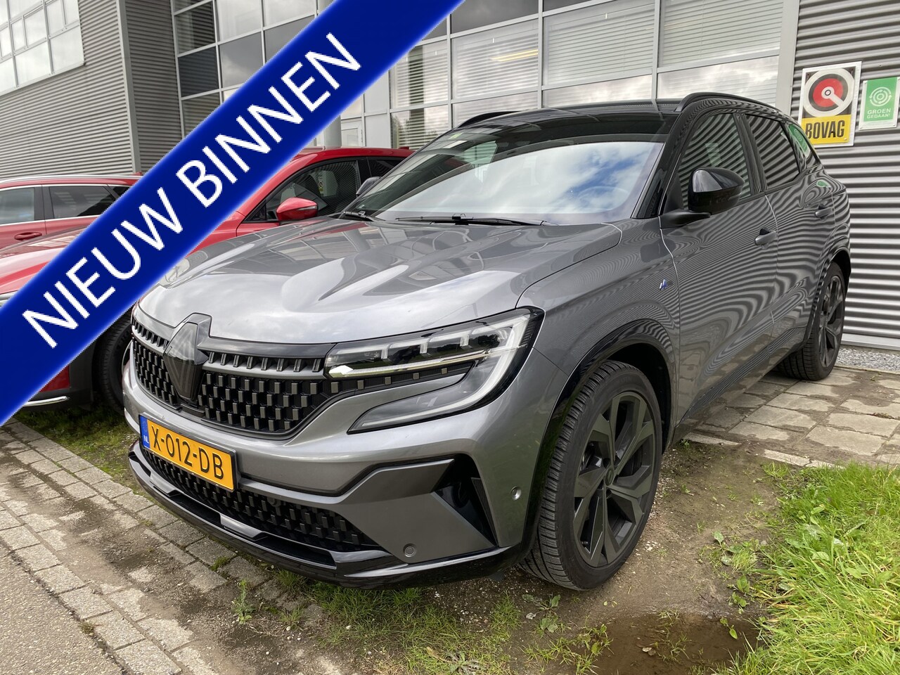 Renault Austral - 1.2 E-Tech Hybrid 200 Techno Esprit Alpine | Navi | Camera | Cruise | Info Sven 06-2021070 - AutoWereld.nl