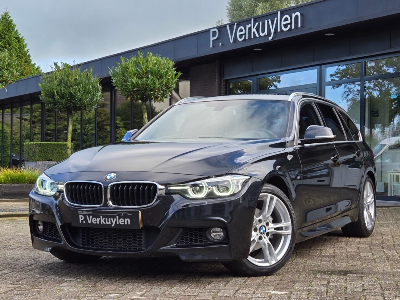 BMW 3-serie - 318I M SPORT  LEDER  NAVI PROF I CLIMATE CONTROL I - AutoWereld.nl