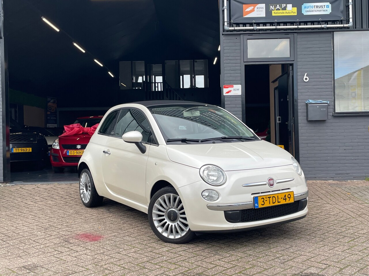 Fiat 500 C - 0.9 TwinAir Lounge|2e Eig|Cabrio|Airco|PDC|NAP - AutoWereld.nl