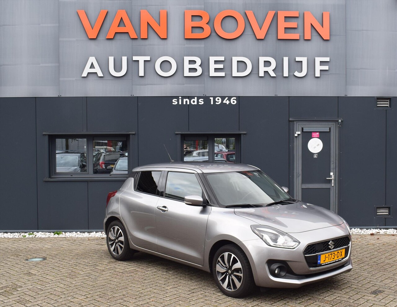 Suzuki Swift - 1.2 DualJet 90pk Smart Hybrid Stijl - AutoWereld.nl