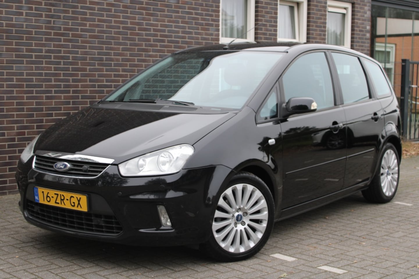 Ford C-Max - 1.8-16V Titan. Flex-clima-navi-lage km stand - AutoWereld.nl