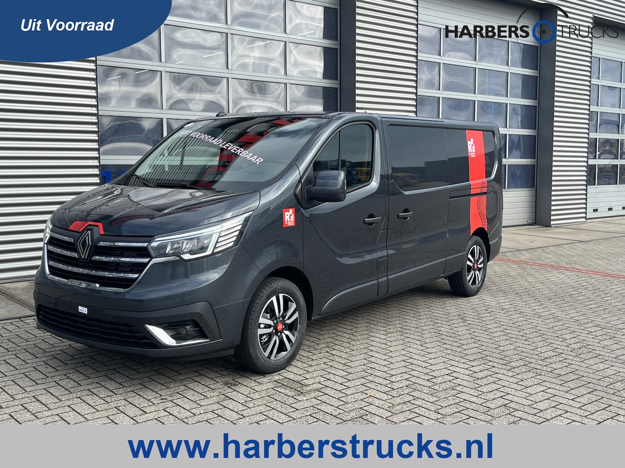 Renault Trafic - L2H1 Exclusive 170PK AUTOMAAT, 2 schuifdeuren, Carplay, Android Trekhaak - AutoWereld.nl