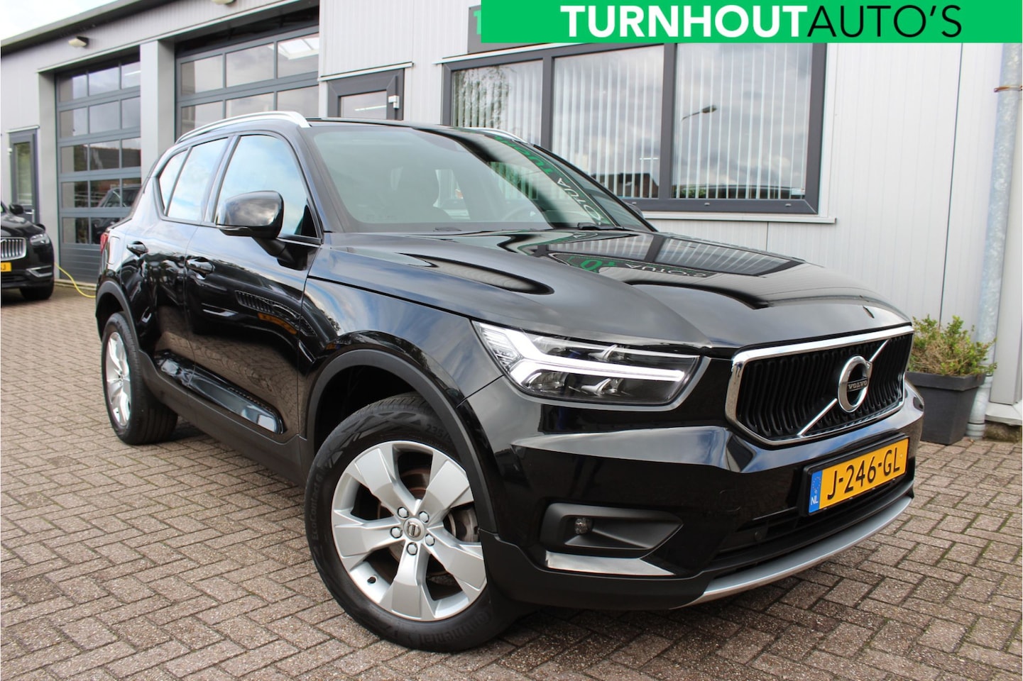 Volvo XC40 - 1.5 T2 Business Pro Blis | Keyless | Adaptive Cr - AutoWereld.nl