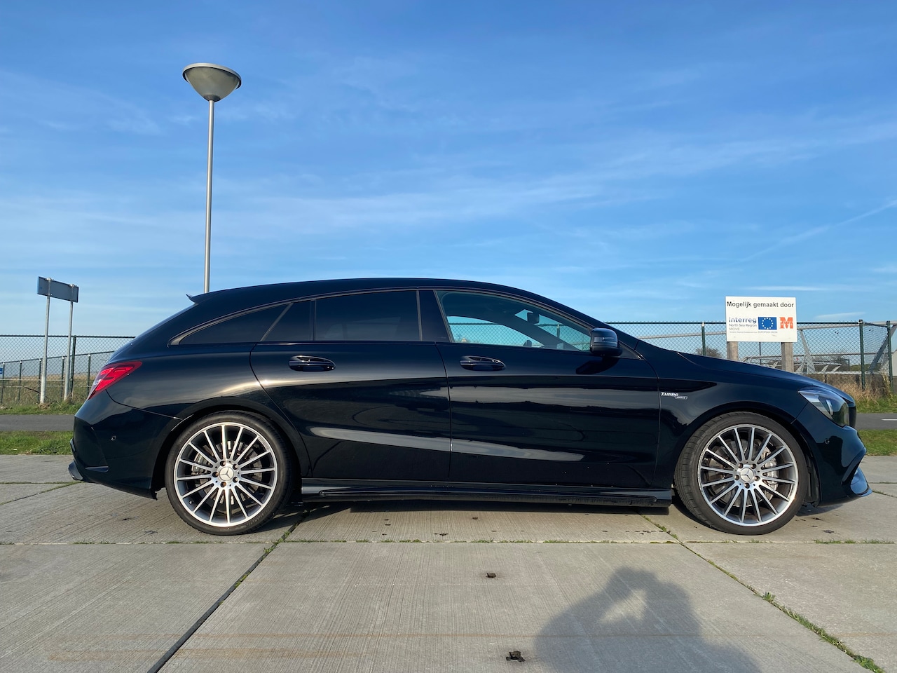 Mercedes-Benz CLA-klasse Shooting Brake - 45 AMG 4MATIC Ambition speedshift 381PK - AutoWereld.nl