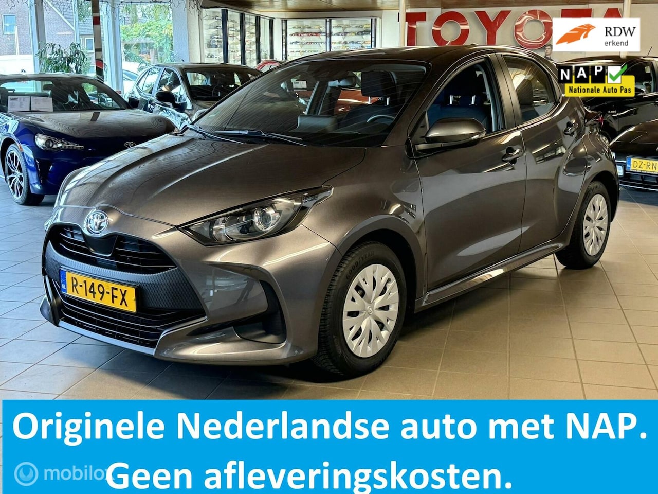 Toyota Yaris - 1.5 Hybrid Active 1.5 Hybrid Active, Navigatie, Achteruitrijcamera, Carplay - AutoWereld.nl