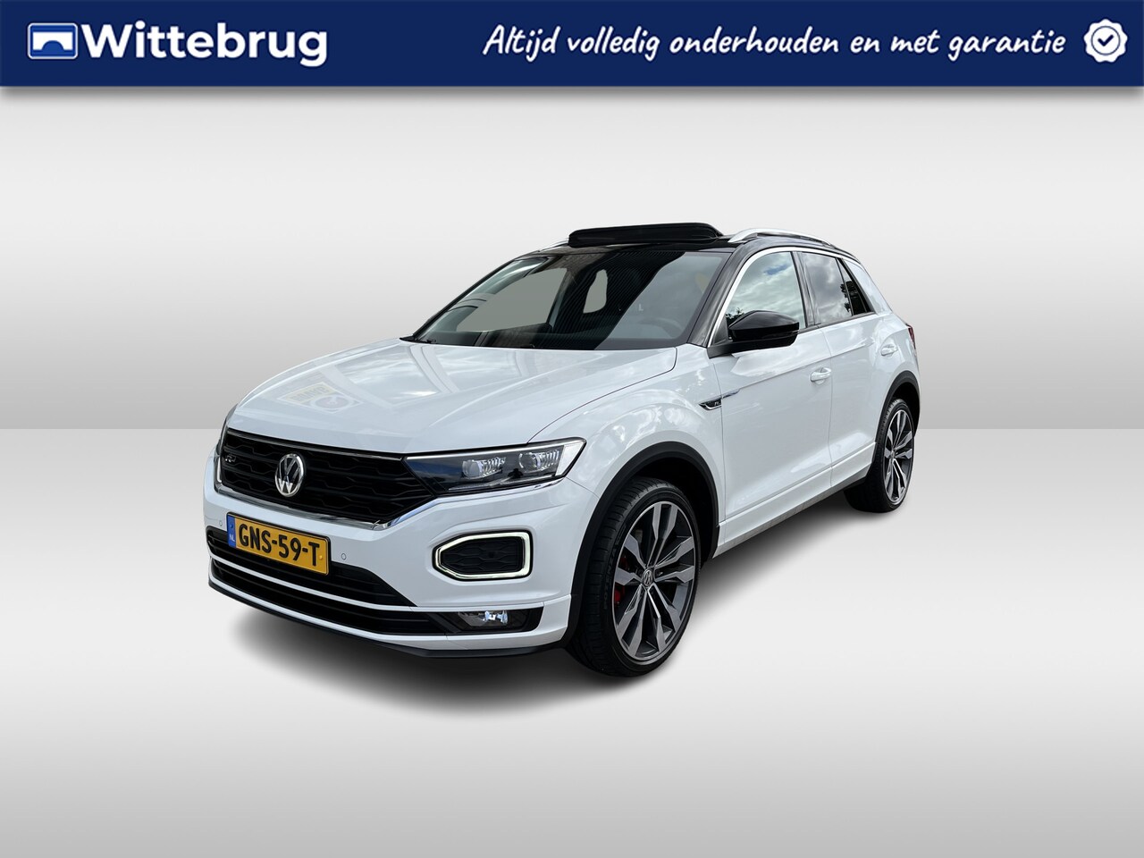 Volkswagen T-Roc - 1.5 TSI 2x R-Line / PANO/ CAMERA/ PARK. SENSOREN/ LED/ DODE HOEK/ STOEL VERWARM./ DIGITAL - AutoWereld.nl