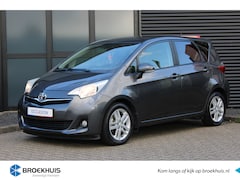 Toyota Verso S - 1.3 VVT-i Dynamic AUTOMAAT / All Season / Camera / Keyless / Climate Control / 16'' LMV /