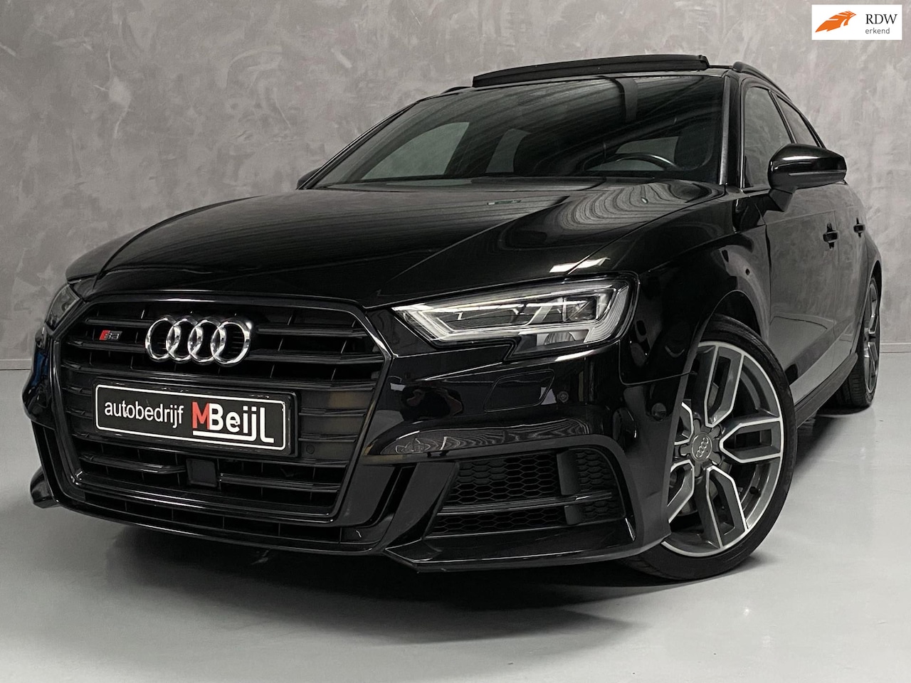 Audi A3 Sportback - 2.0 TFSI S3 quattro Pro Line Plus /Pano /Dode hoek /B&O /Virteel dashboard - AutoWereld.nl