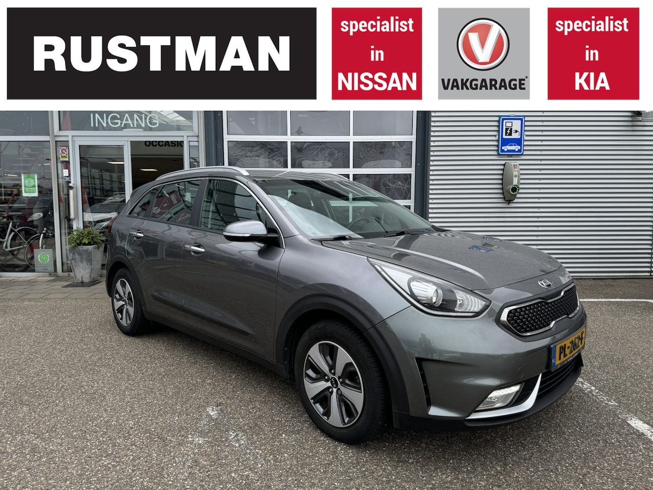 Kia Niro - 1.6 GDi Hybrid First Edition Leder Trekhaak - AutoWereld.nl