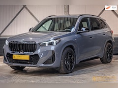 BMW X1 - SDrive18i M-sport Full Pano H&K Trekhaak 20inch Gara