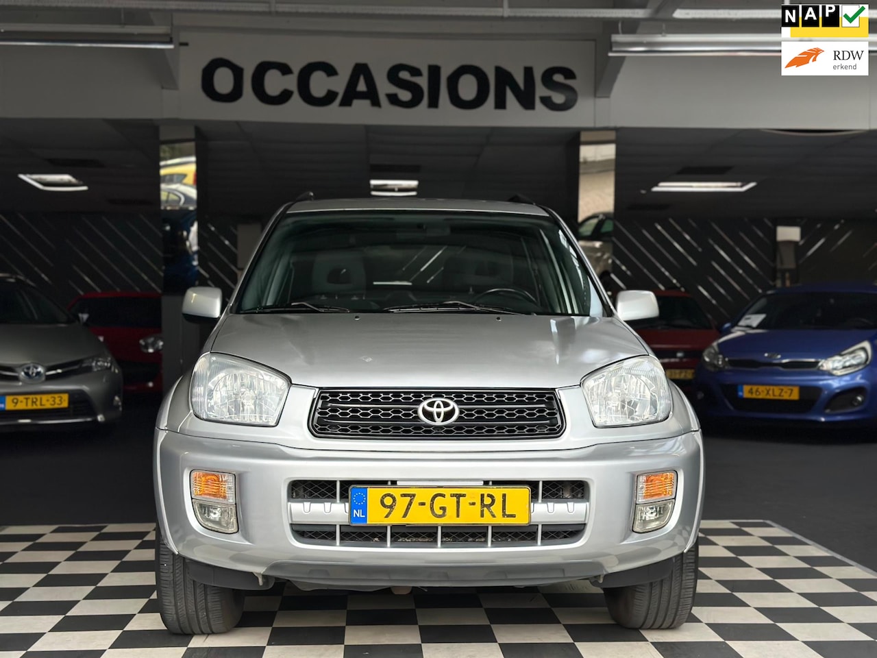 Toyota RAV4 - 2.0 Automaat 4x4 Airco 3de Eigenaar - AutoWereld.nl