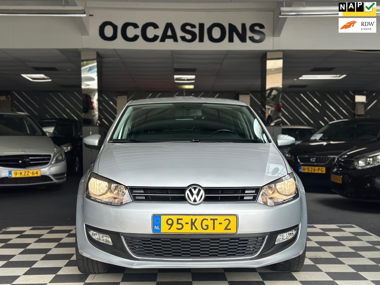 Volkswagen Polo - 1.4 Automaat Cruise Airco Navigatie NAP - AutoWereld.nl