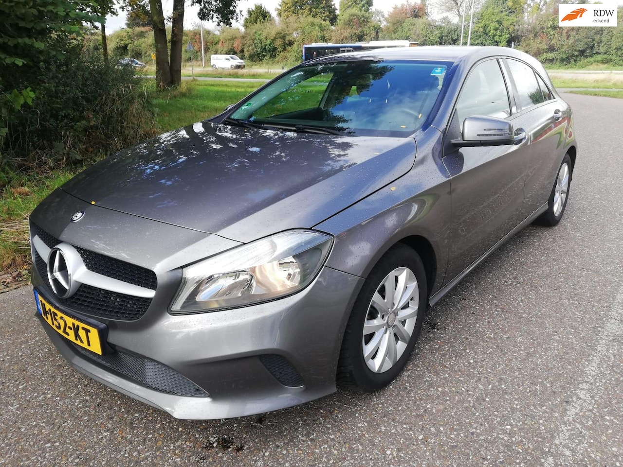 Mercedes-Benz A-klasse - 180 d BlueEFFICIENCY Business ziet er uit als nieuw - AutoWereld.nl