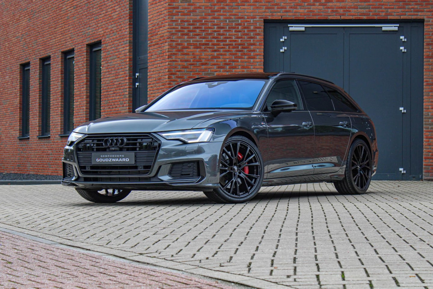 Audi A6 Avant - 55 TFSI e quattro Competition S-line | Pano | HUD | B&O | Trekhaak elek. - AutoWereld.nl