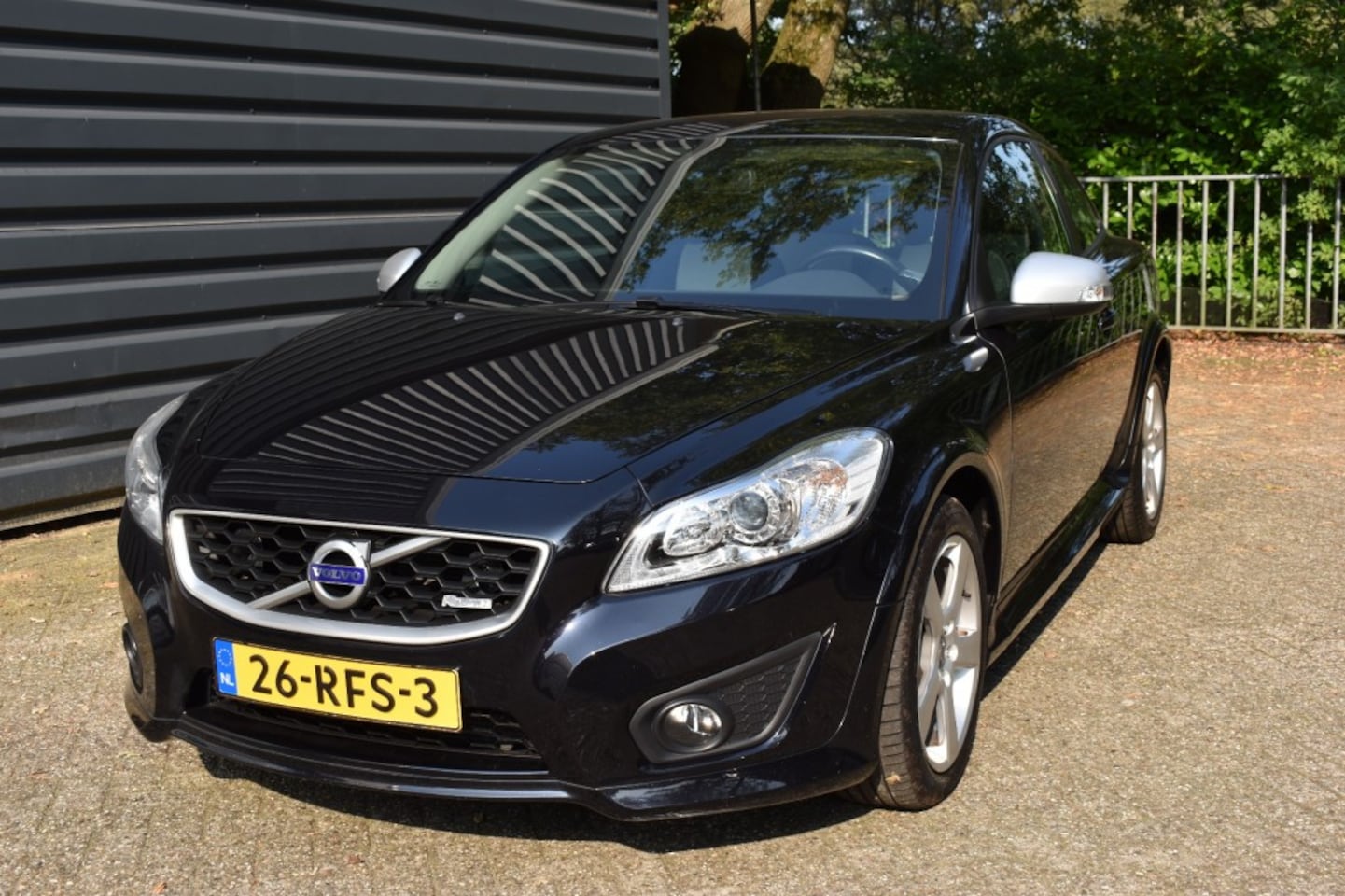 Volvo C30 - VOLVO 2.0 R-DESIGN!!! 145PK!!! 10,894 EURO!!! - AutoWereld.nl