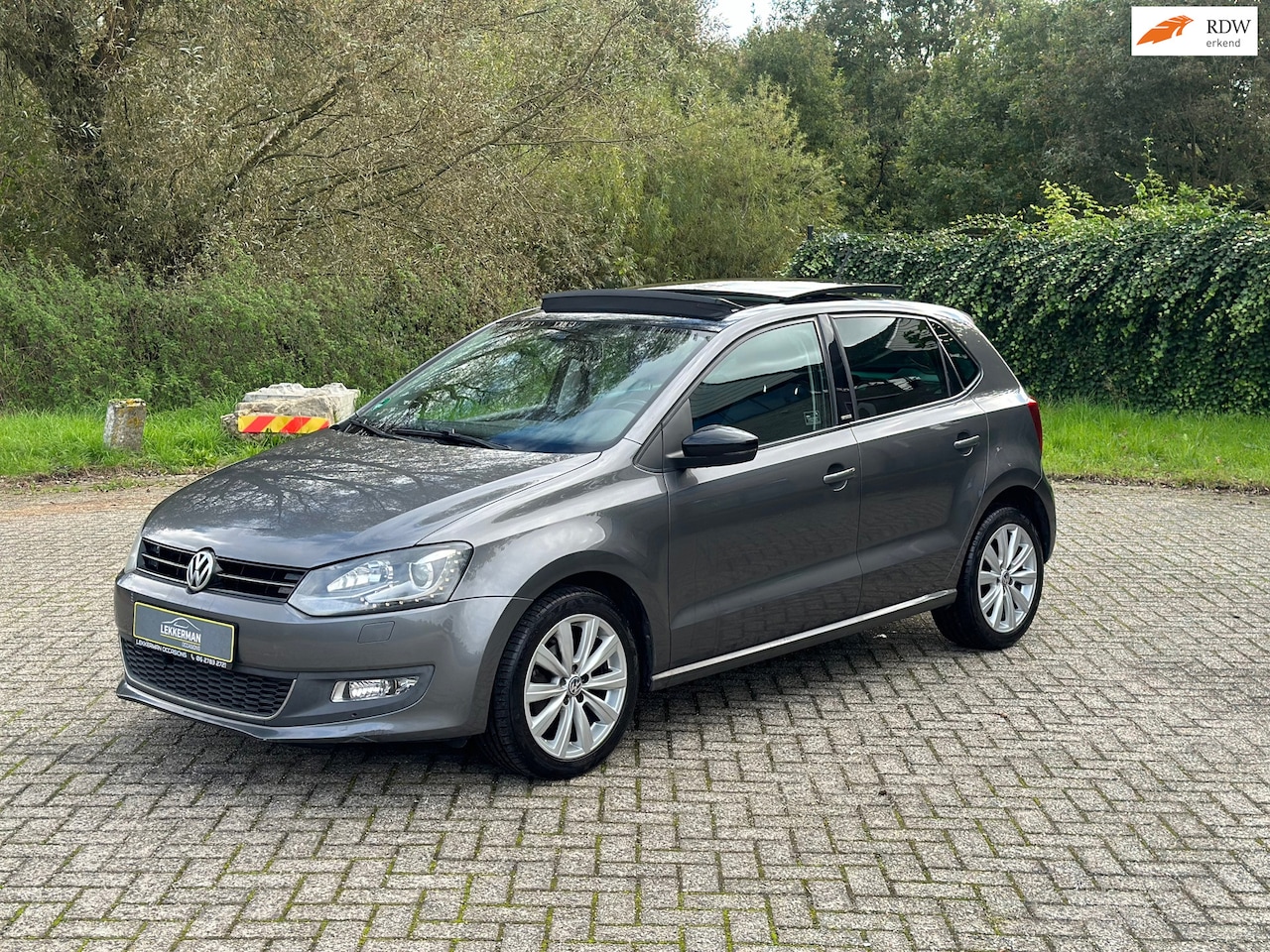 Volkswagen Polo - 1.2 TSI Highline PANO I 105PK I NAVI I CLIMA I NWE APK - AutoWereld.nl