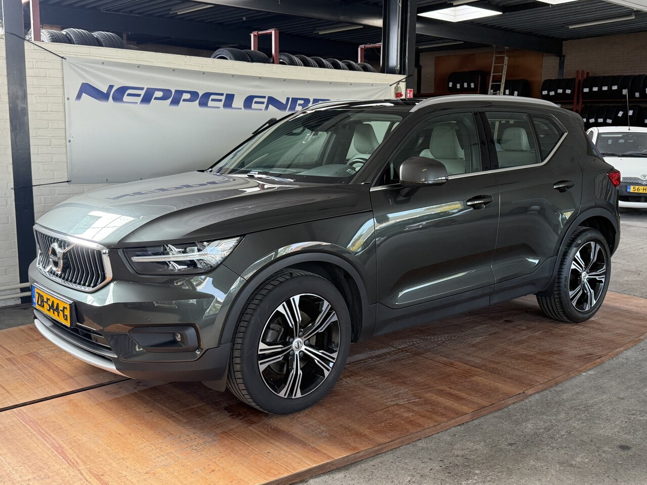 Volvo XC40 - 2.0 T4 Inscription 2.0 T4 Inscription - AutoWereld.nl