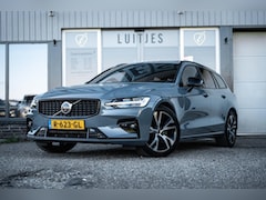 Volvo V60 - 2.0 B3 Plus Dark Pano-dak, Harman/Kardon, Trekhaak, Leder, 360camera, Stoelmemo, Org.NL, D