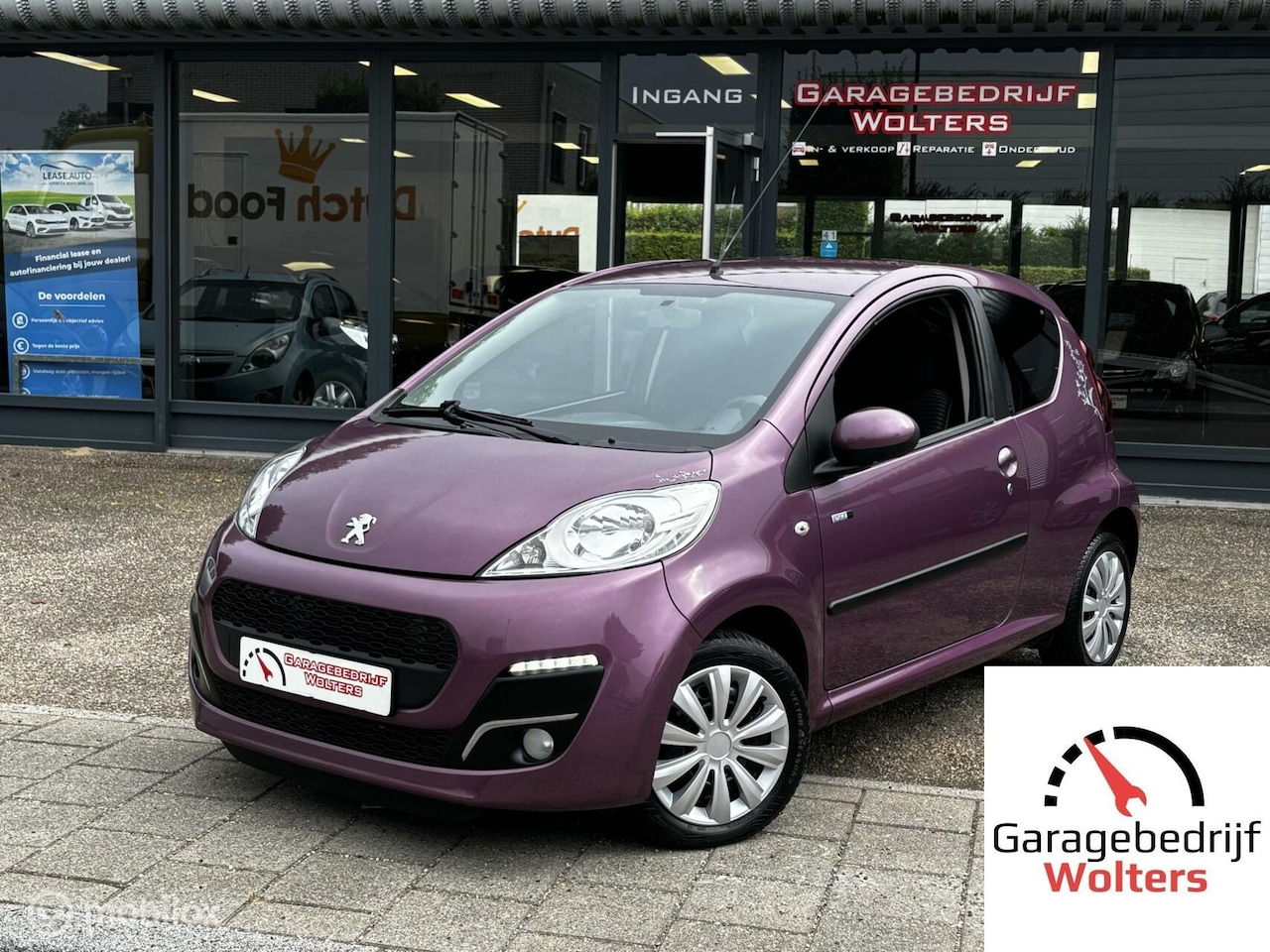 Peugeot 107 - 1.0 Envy Airco metaal kleur nieuwstaat - AutoWereld.nl