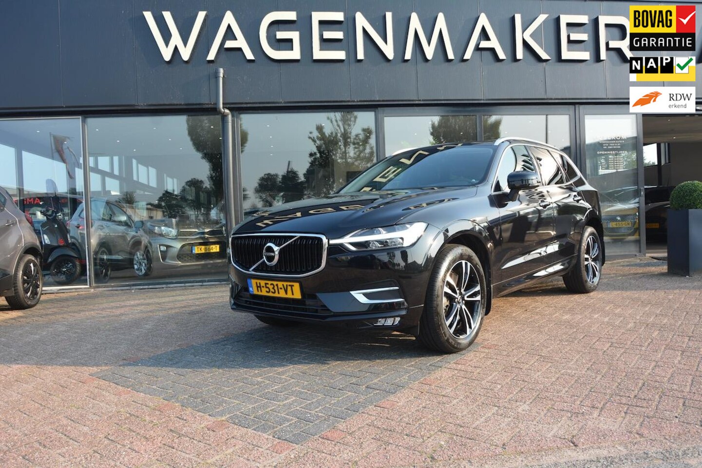 Volvo XC60 - 2.0 B5 Inscription AUT|Leder|NAVI|CAM|DEALEROH! - AutoWereld.nl