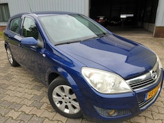 Opel Astra - ASTRA-1.6 Temptation