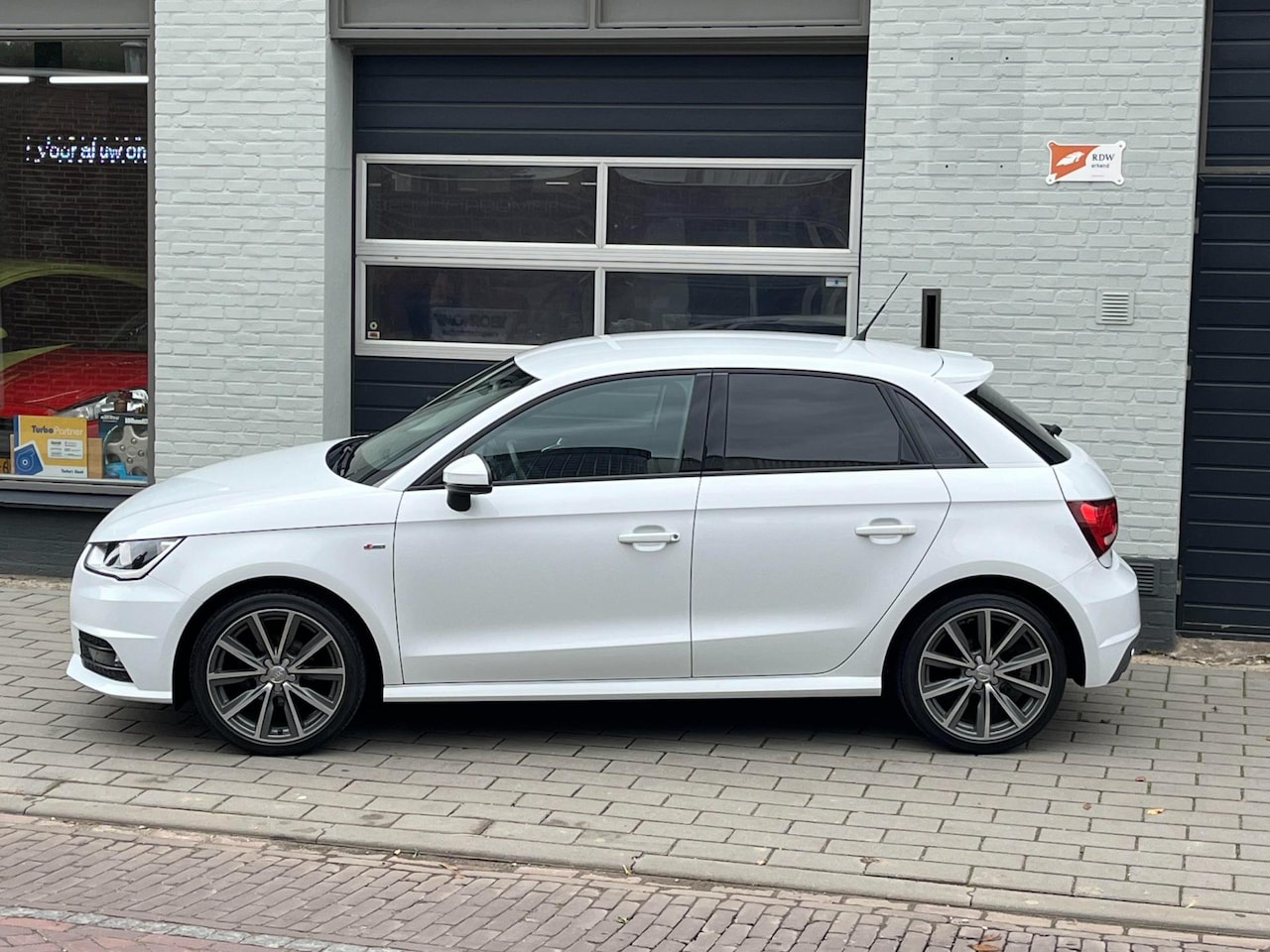 Audi A1 Sportback - 1.0 TFSI Sport Pro Line S 1.0 TFSI Sport Pro Line S - AutoWereld.nl