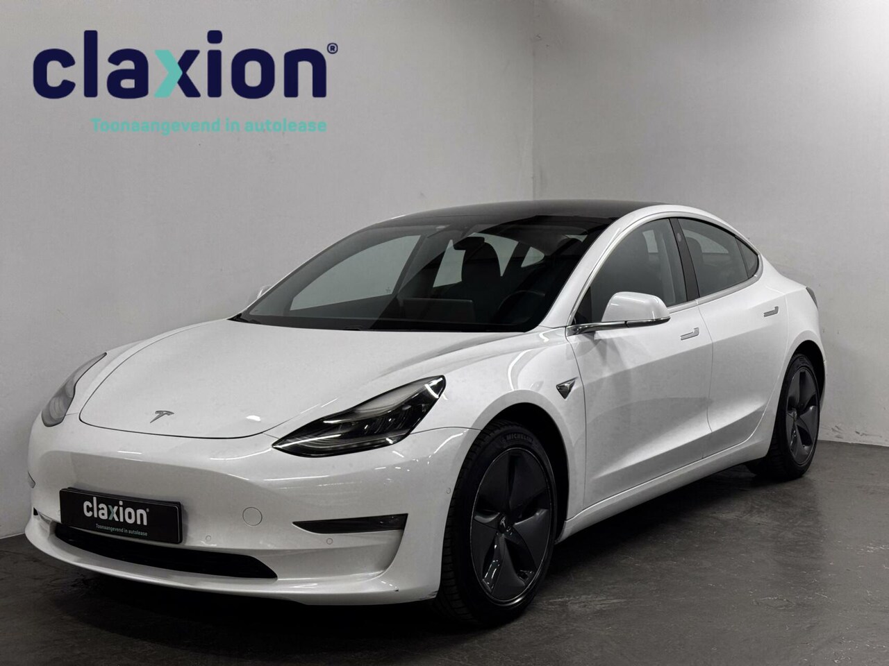 Tesla Model 3 - Long Range RWD Long Range AWD 75 kWh TREKHAAK - AutoWereld.nl