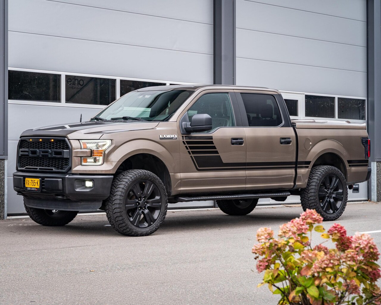 Ford F150 - USA 5.0 V8 Lobo I 6zits I BTW I Carplay I 160L Lpg I Leer I Camera I Lage Bijtelling I - AutoWereld.nl