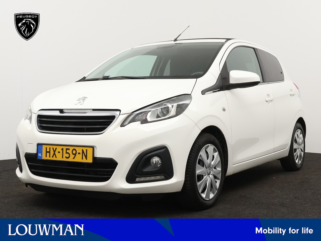 Peugeot 108 - 1.0 e-VTi Active TOP! | Fietsendragerbeugel | Vouwdak | Airco | Bluetooth | Donker Getint - AutoWereld.nl